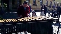  天籁之音 犹太艺术家双手四琴槌演奏木琴