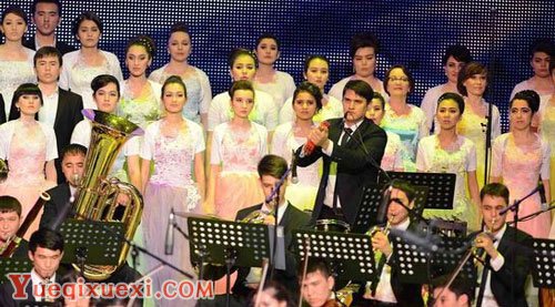 乌兹别克斯坦上演精彩的“春天交响曲”音乐晚会