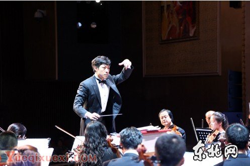黑龙江省歌舞剧院举行迎十一交响音乐会