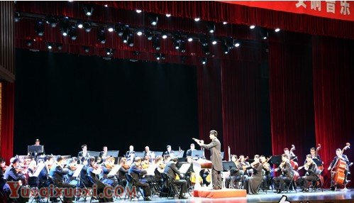 黑龙江省歌舞剧院举行迎十一交响音乐会