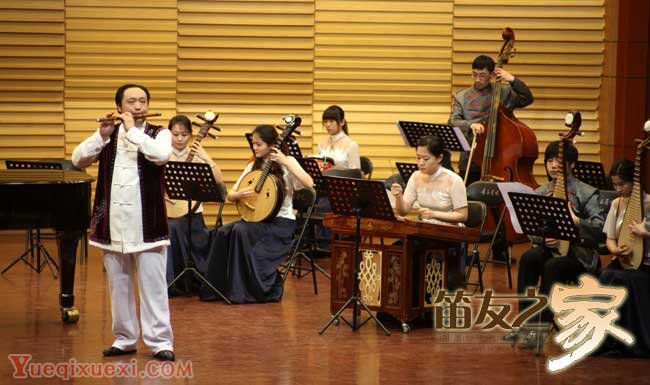 公延伟笛子艺术硕士独奏音乐会在鲁成功举办