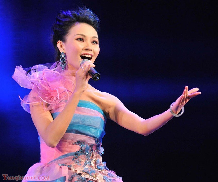第七届广西音乐舞蹈比赛颁奖汇演举行